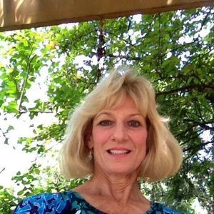 Meet your Posher, Loretta